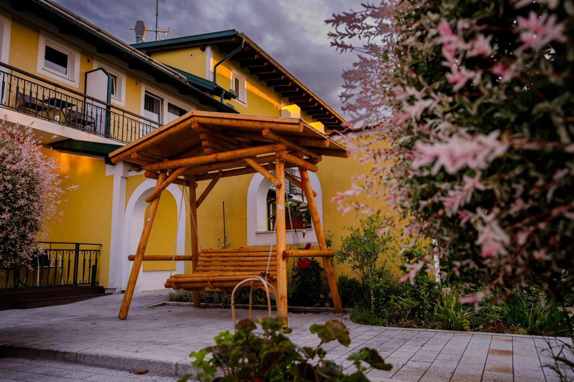 Pension Baumgartner-Berghof Obernberg am Inn Extérieur photo